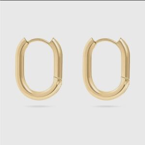 Elegant 18K Gold-Plated Hoop Earrings